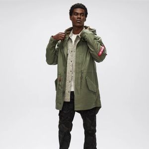 Alpha Industries - M-59 FISHTAIL PARKA olive size Medium
